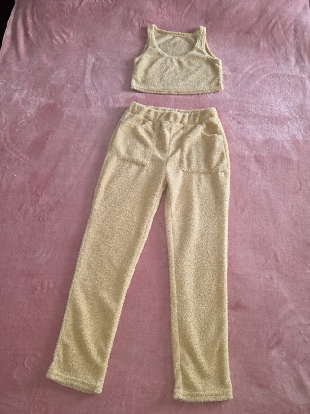 Beige Fleece 3-Piece Pajama Set Robe Tank & Pants w/ Pockets Size M - Picture 3 of 11